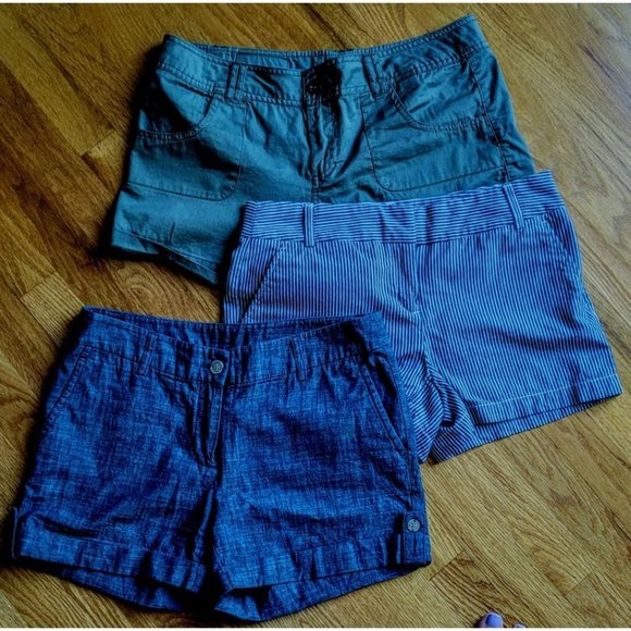 Kenar Shorts SZ 4 2 Pair Blue, Blue & Wht Strp, dollhouse SZ 13 Shorts GRN Khaki - Picture 1 of 16